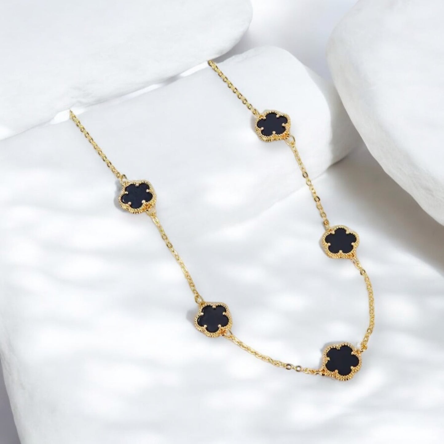 Little Blossoms Necklace - Noir