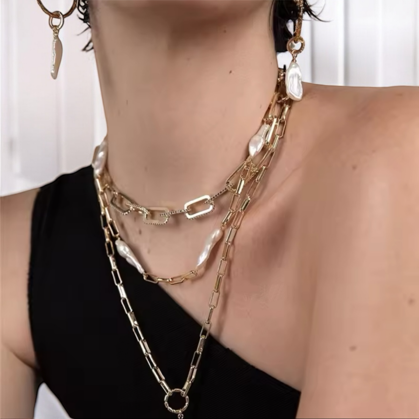 Renae Gold Pearl Necklace