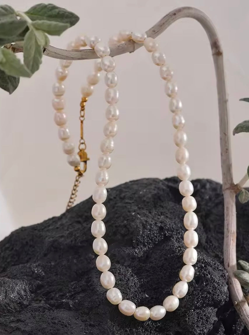 Willow Natural Freshwater Pearl Necklace