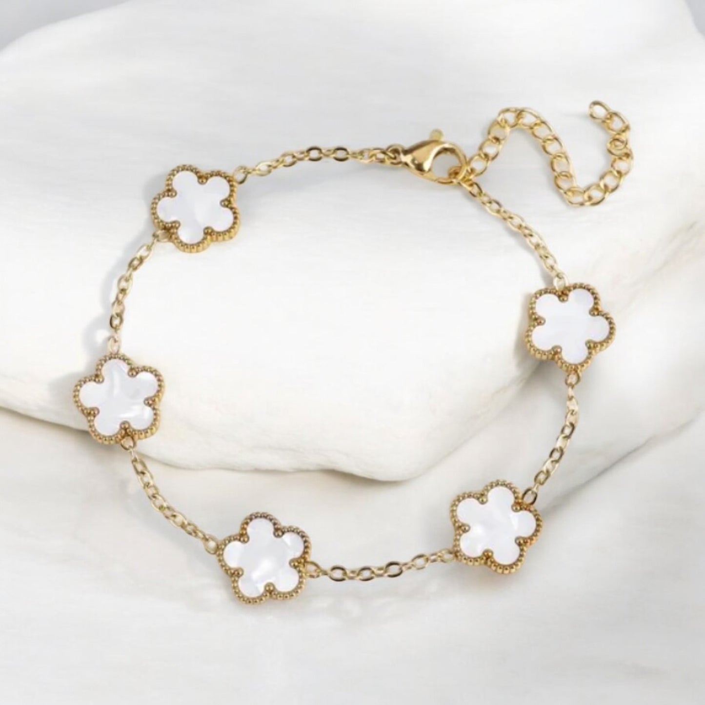 Little Blossoms Bracelet - Pearl White