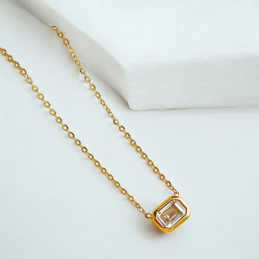 Vintage 18k Gold Plated Necklace