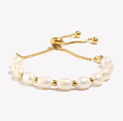 House of Hearts Stainless Steel 18k Gold Plated Freshwater Pearl Bracelet