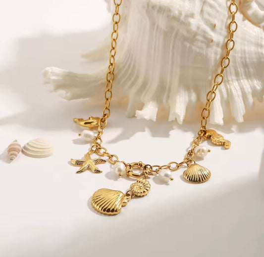 Esperence 18k Gold Plated Charm Necklace