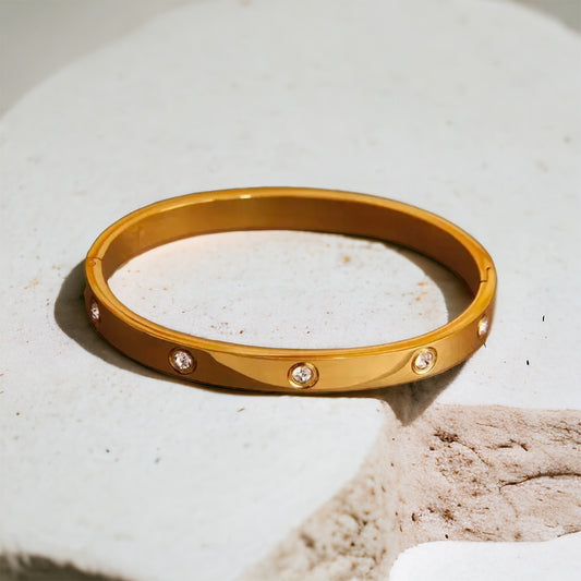 Julia 18k Gold Plated Bangle