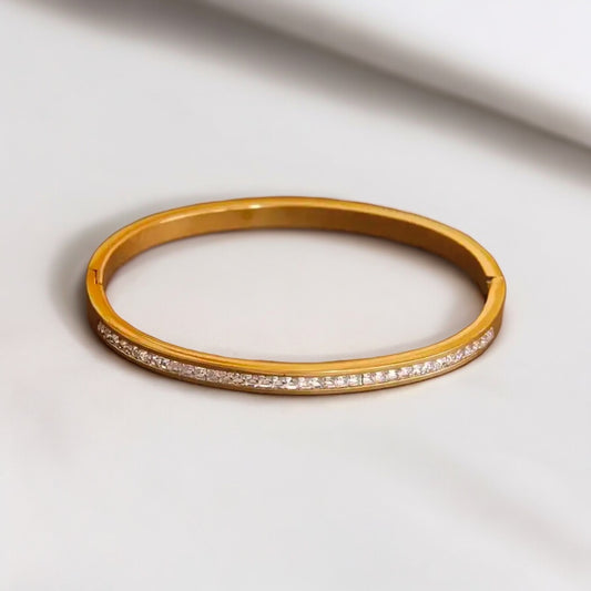 Diana 18k Gold Plated Bangle