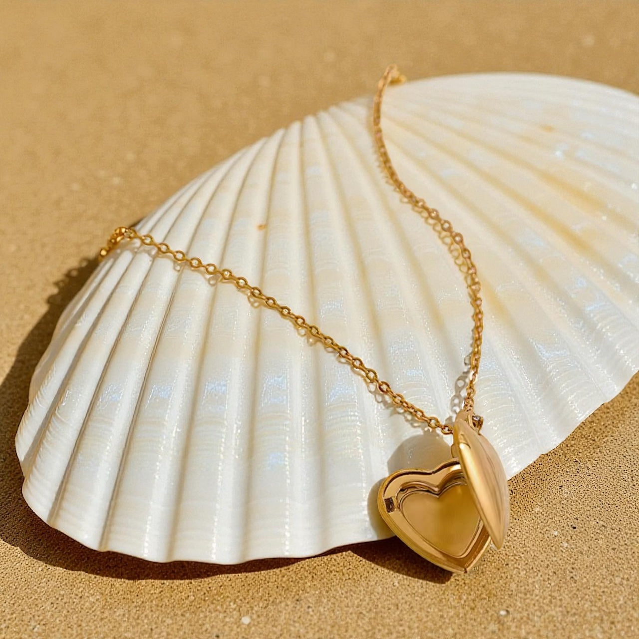 House of Hearts Stainless Steel 18K Gold Plated Locket