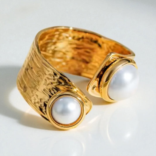 House of Hearts Hammered Gold Open Ring