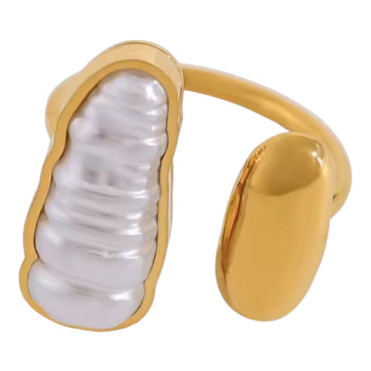 Bella Pearl Gold Ring